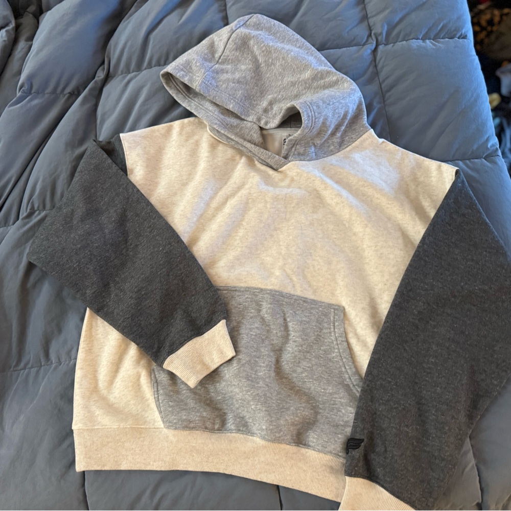 NWOT Women’s Fabletics 3 Color Hoodie XL